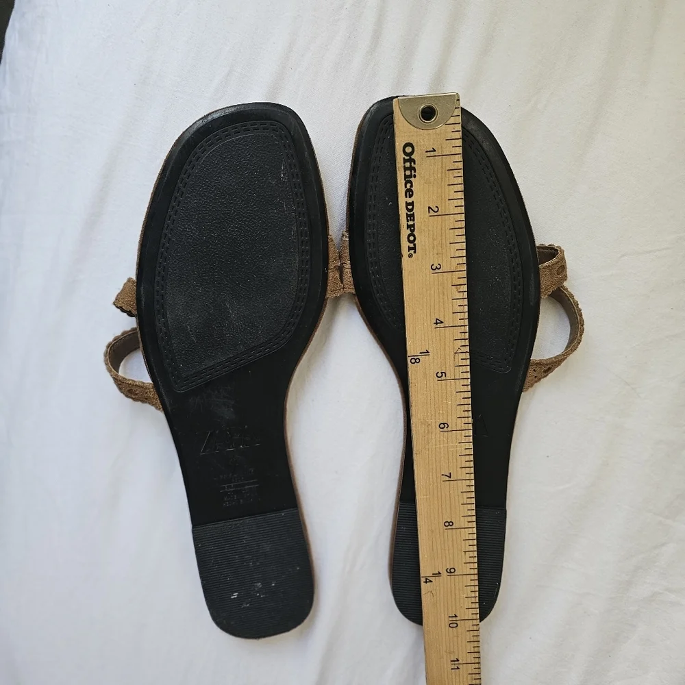 Zara Tan Braided Sandals Slip-On Style USED ONCE . - Picture 5 of 8